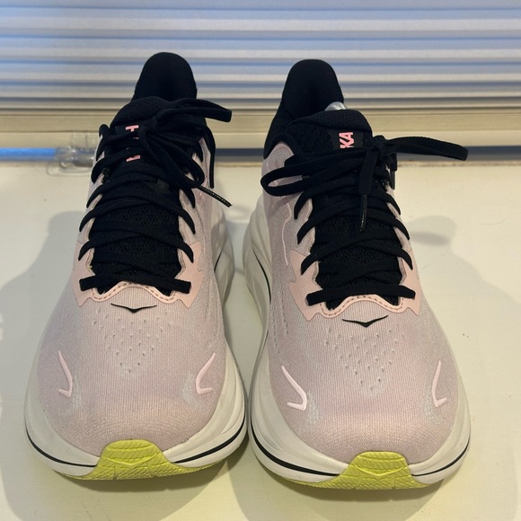 Hoka Clifton 10 Women's Pink Running Shoes size 10.5B - Picture 2 of 9